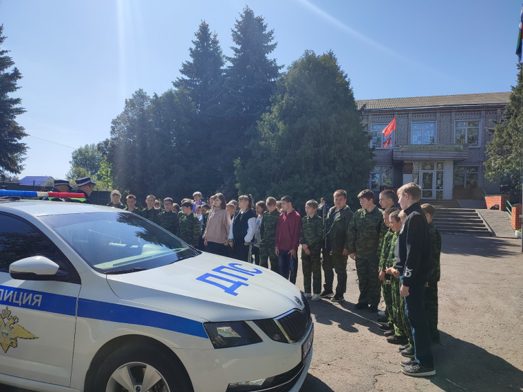 Встреча представителей Госавтоинспекции с обучающимися.